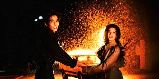 Song Weilong dan Zhang Jingyi Romantis di Pemotretan, Couple 'Love For You' Menyala!
