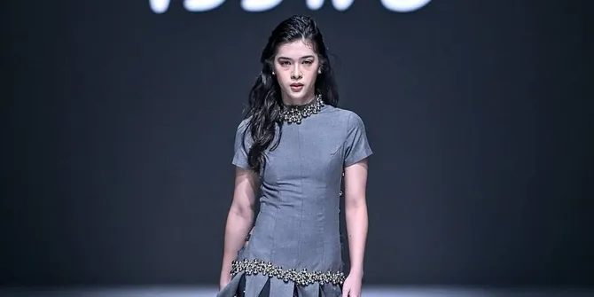 Transformasi Kayra Miendra Anak Mieke Amalia yang Kini Jadi Model