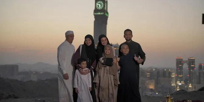 9 Ucapan Ramadan Artis, Penuh Doa dan Permohonan Maaf Lahir Batin