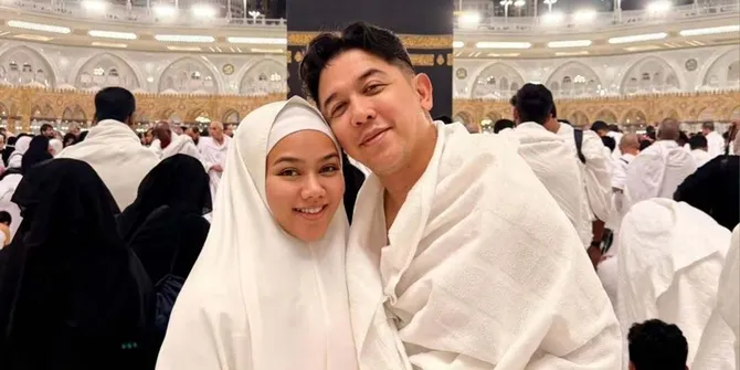 Vidi Aldiano Meninggal, Yura Yunita Langsung Terbang dari Tanah Suci  