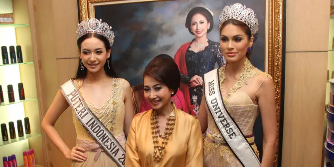 Yuk Ikut Miss Universe 2013 Belanja - Borong Produk Indonesia