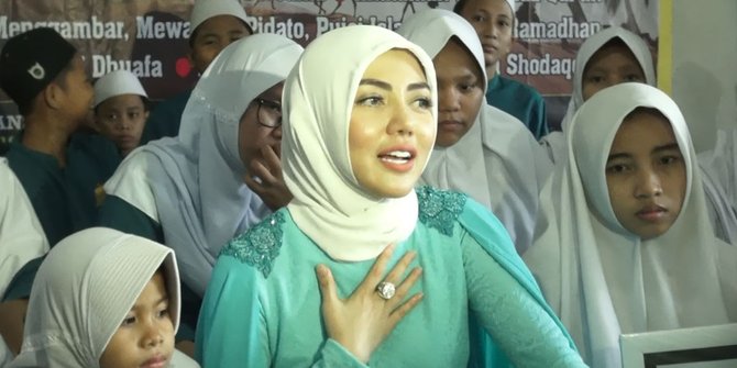 Bulan Ramadan Bella Shofie Berbenah Diri