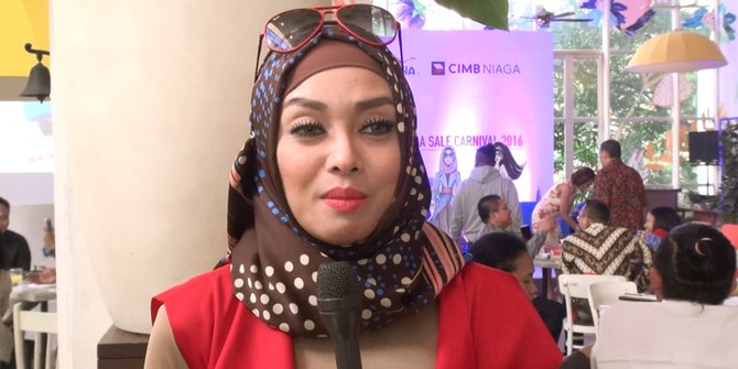 Satu Tahun Berhijab, Terry Putri Dapat Banyak Berkah 