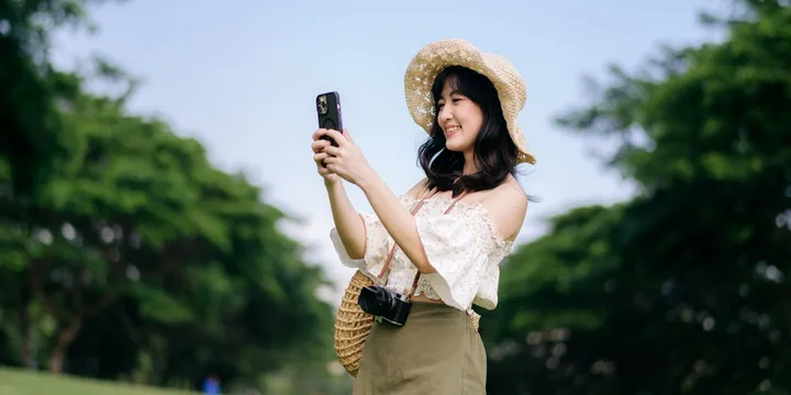 Biar Feed Makin Keren, Ini 5 Lensa Kamera HP yang Bikin Hasil Foto Auto Estetik 8