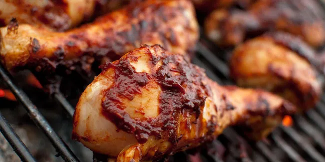 Hasil gambar untuk bahaya makan <a href='https://palembang.tribunnews.com/tag/bbq' title='bbq'>bbq</a>