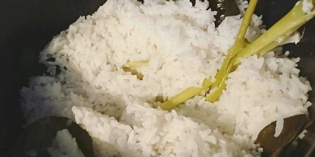 Resep Cara Membuat Nasi Uduk Praktis Pakai Rice Cooker - Vemale