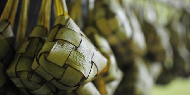 Jenis Ketupat di Beberapa Daerah Nusantara & Pendamping 