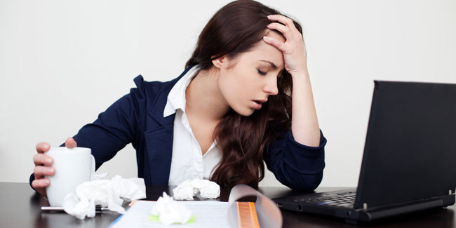 Kerja tanpa istirahat adalah tanda lingkungan kerja tak sehat/copryight Shutterstock.com