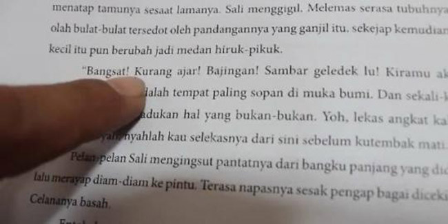 Halaman buku yang berisi kata kasar | (c) merdeka.com