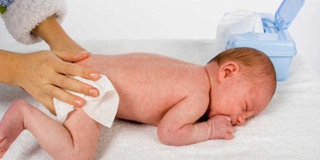 Cara mencegah ruam popok pada bayi/copyright Shutterstock.com