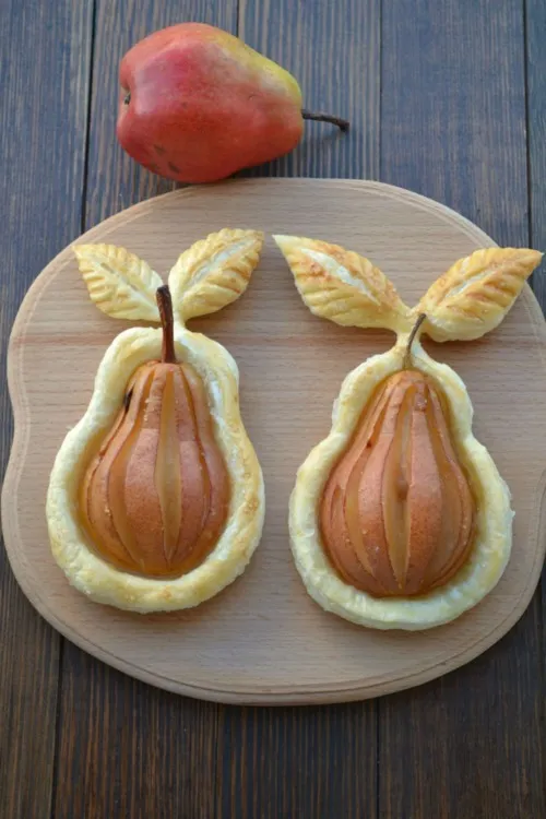 Inspirasi Sarapan: Pir dalam Puff Pastry Super Renyah 