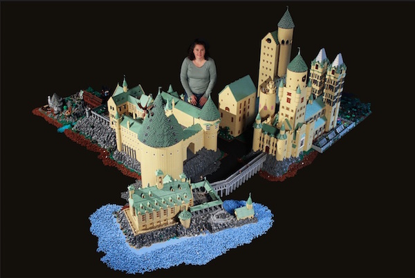 Kastil Hogwarts Dan Alice | Foto: copyright Elitedaily.com
