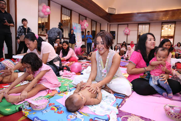 My Baby, Ajak Ibu Indonesia untuk Pijat Bayi Mereka 