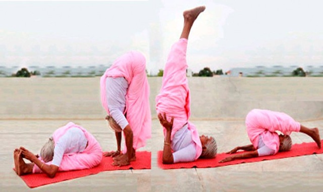 Di usianya yang sudah tidak muda nenek Nanamal bisa melakukan gerakan yoga yang cukup rumit | Photo: Copyright odditycentral.com