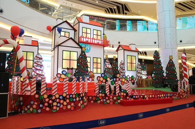 Kemeriahan Natal dan Tahun Baru di Baywalk Mall Plus kemeriahan natal dan tahun baru di baywalk mall plus banyak diskon seru