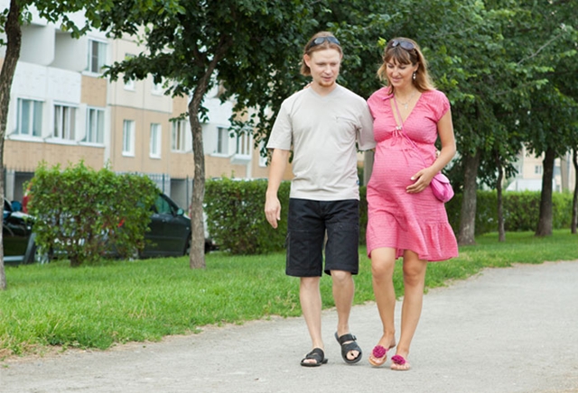 Jalan kaki./Copyright shutterstock.com