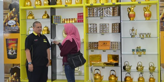 Bapak Yasir Salim selaku CEO Lawang Agung/Copyright by Vemale.com