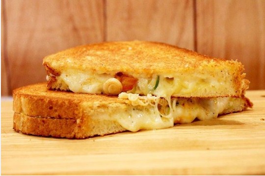 Grilled Cheese Classic ++/Smorrebrod Instagram