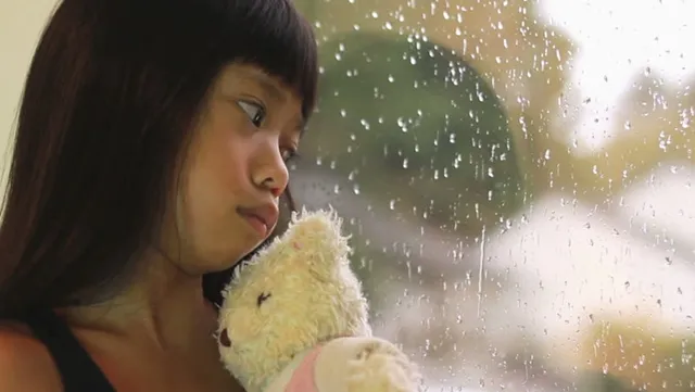 Wanita yang Terlihat Ceria Bisa Menyimpan Duka Paling Dalam di ... - Vemale