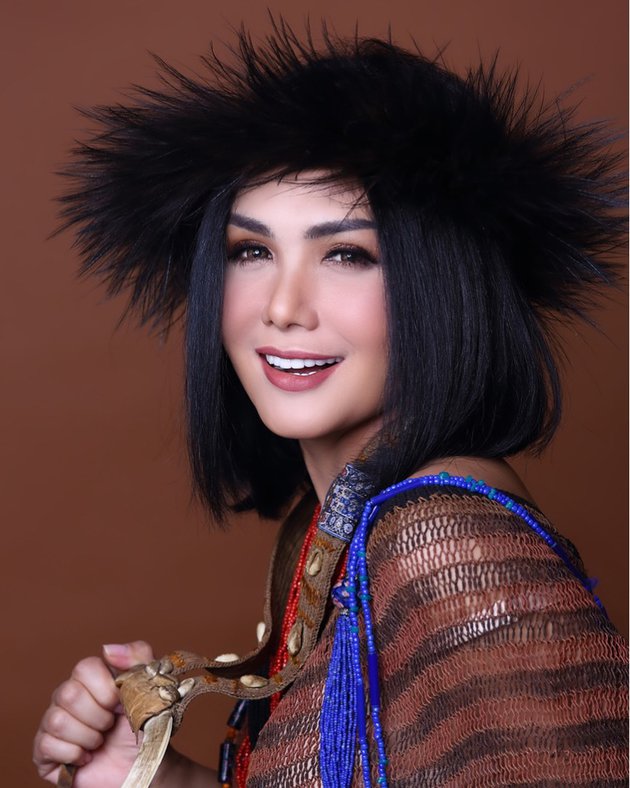 Banyak yang memuji kecantikan Yuni Shara dalam photoshoot kali ini. KLovers setuju juga ga?/Copyright instagram.com/rahulgobeltukangphoto